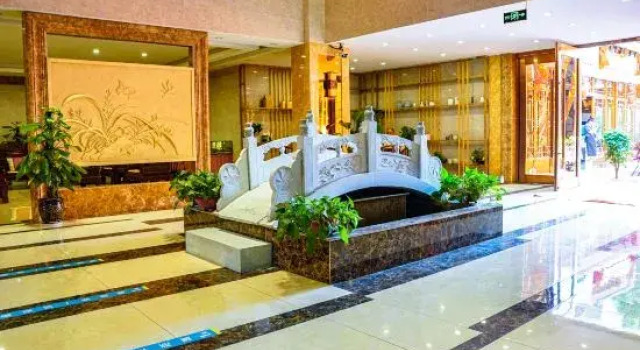 Yuanmou Lanyuan Hotel, Забронировать Отель Отели Юанмоу с парковкой, Парковка