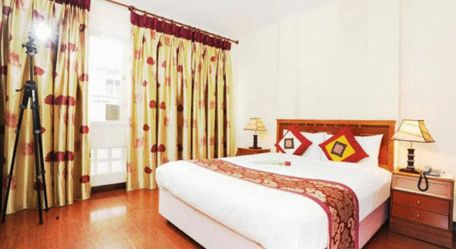 Hanoi Golden Moon Guesthouse