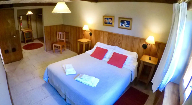 Las Marianas Hotel, Забронировать Отель Отели Сан-Карлос-де-Барилоче с завтраком, рядом с Andino Bariloche Club, Завтраки