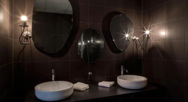 Полулюкс Fredriksten Hotell