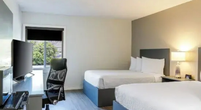Люкс Motel 6 Merritt, BC