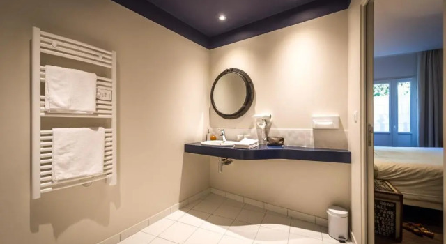 Двухместный номер Superior The Originals Boutique, Hôtel Le Londres, Saumur