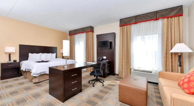 Студия Hampton Inn & Suites California University-Pittsburgh