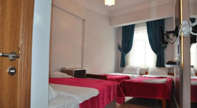 Четырёхместный номер Standard Hotel Altuğ
