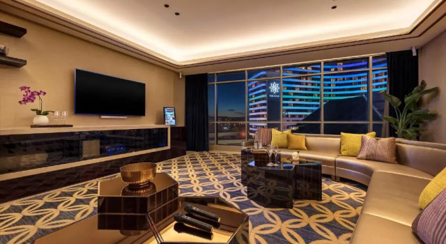 Люкс Deluxe The Darling at The Star Gold Coast
