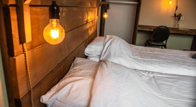 B&B bij de 3 linden, Buchen Sie Hotel  