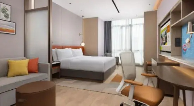Люкс Superior Home2 Suite by Hilton Taiyuan Yingze Street