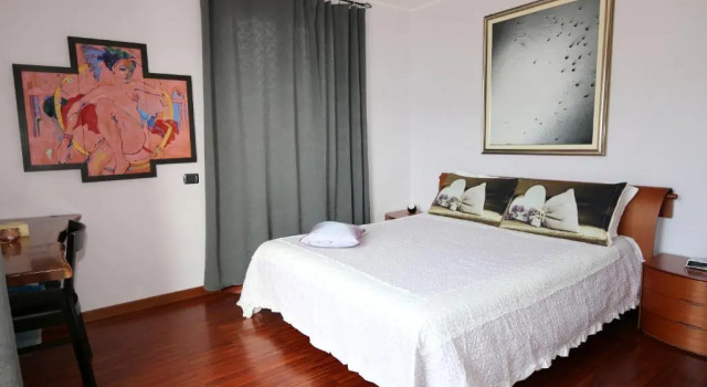 Casa Giulio Apartment in Lezzeno Lake Como, Prenota Appartamento Lezzeno Como