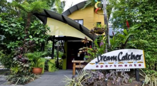 Апартаменты Deluxe Dreamcatcher Beach-Side Apartments