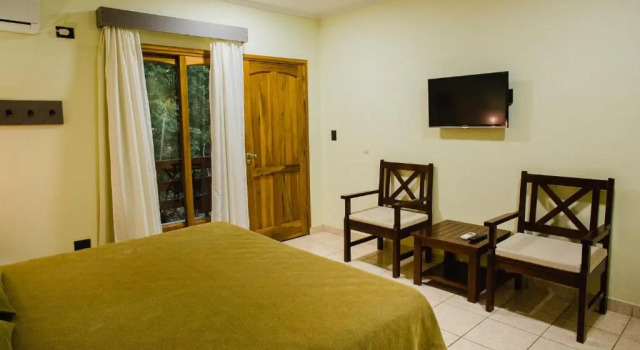 Standardowy dwuosobowy pokój Hotel Che Roga