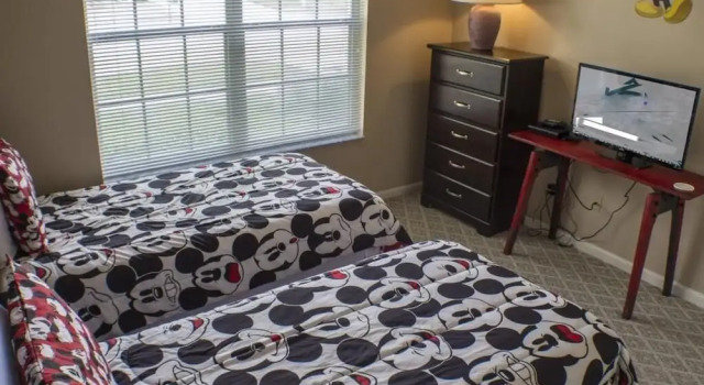 Wendy's Windsor Palms 4 Bedroom Home