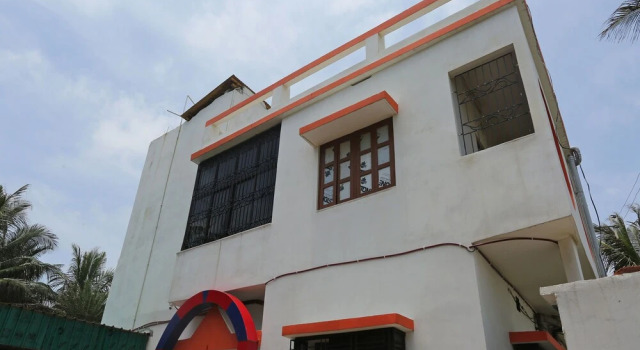 OYO 15261 Unik Beach Hotel, Prenota Hotel Digha West Bengal
