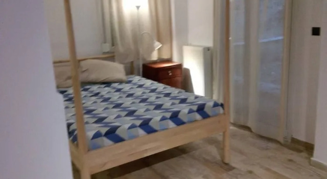 Center Apartment with Private Yard YR11, Забронировать Апартаменты/квартира Апартаменты Салоников, рядом с Музей Ататюрка, Апартаменты/квартира