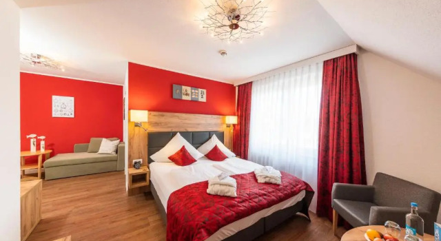 Полулюкс Hotel Das kleine Glück