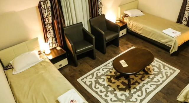 Guest house Altay, Book Pension Hoteller i Karakol med morgenmad, Morgenmad