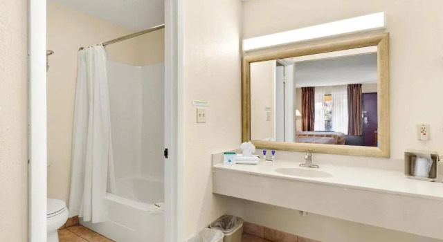 Run of House Americas Best Value Inn Ocean Inn