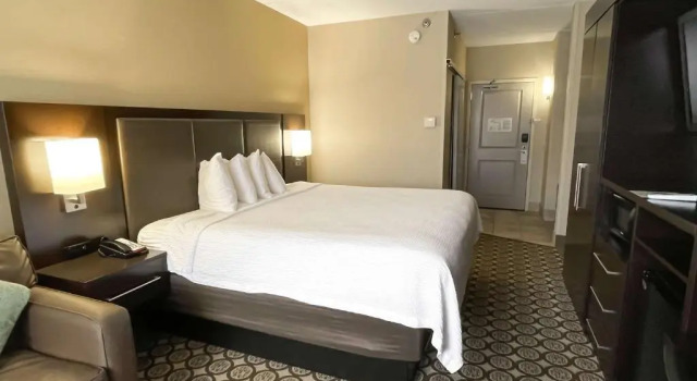 Двухместный номер Deluxe Best Western Plus InnTowner Madison