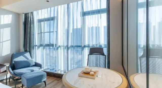 Люкс Earl Family Hotel (Fuyang Shuangqingwan Water Street)