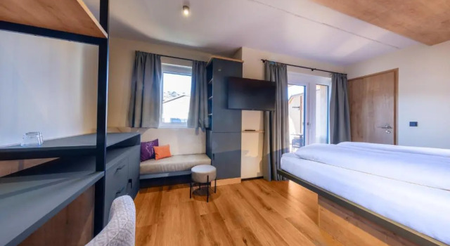 Двухместный номер Standard PEOPLES Hotel