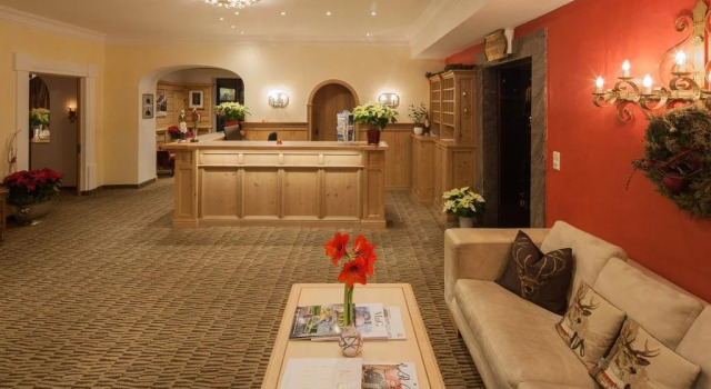 Hotel & Chalet Montana, Book Chalet Villaer i Vorarlberg, Villa