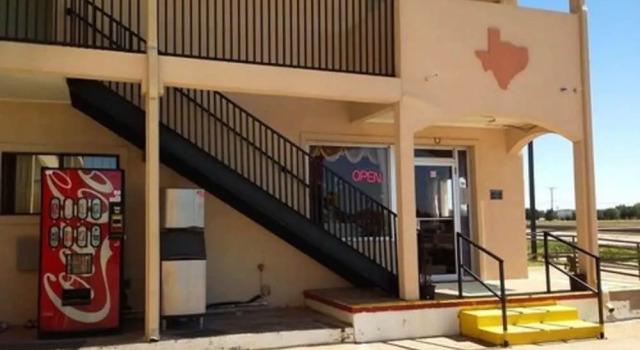 Texas Inn Waxahachie, Забронировать Мини-отель Ваксахачи Dallas - Fort Worth Metropolitan Area