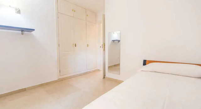 Апартаменты с 2 комнатами с балконом и с красивым видом из окна Apartamento Almunia
