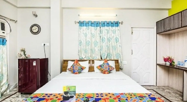 FabHotel Transit Guest House, Prenota Affittacamere Calcutta 