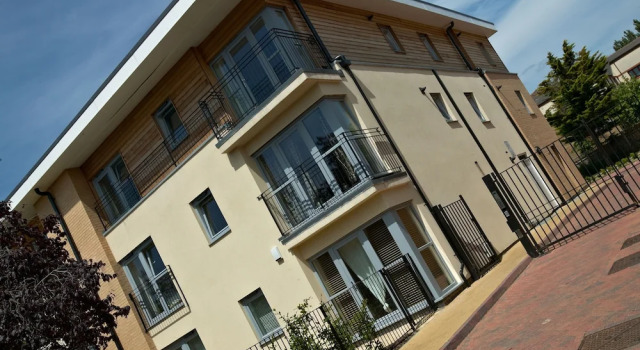 Pavillions By Esa, Book Hotel Hoteller i Windsor med parkering, Parkering