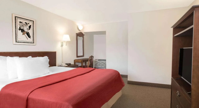 Travelodge Lafayette, Забронировать Отель Лафайетт Acadiana, рядом с Youth Park