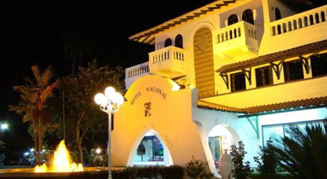 Gran Hotel Nacional, Book Hotel 3-stjernede hoteller i David, 3*