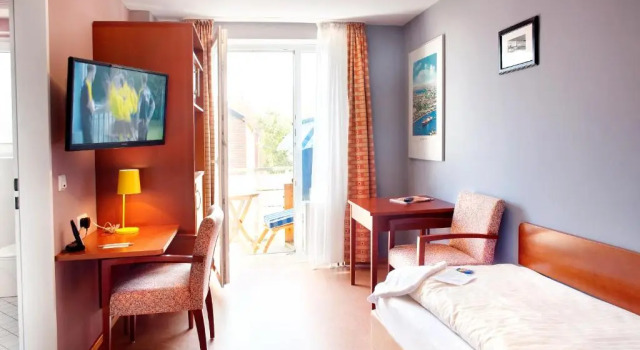 Одноместный номер Standard с балконом Hotel Helgoländer Klassik