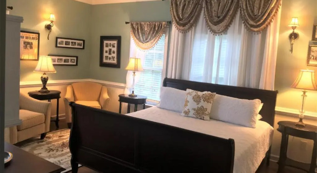 Номер Standard A Williamsburg White House Inn