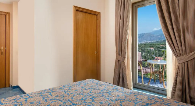 Трёхместный номер Standard Grand Hotel Due Golfi