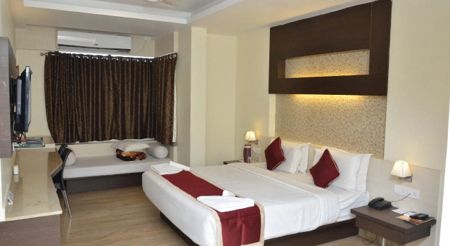 Люкс Deluxe Hotel Adarsha Palace