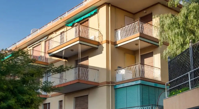 Pleasant Apartment in Sanremo With Balcony, Забронировать Апартаменты/квартира Апартаменты Сан-Ремо, рядом с Пляж Габриэлла, Апартаменты/квартира