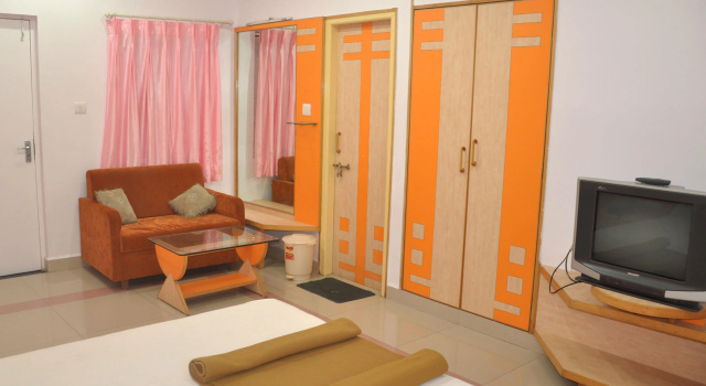 Hotel Ambar, Varaa Hotelli Hotellit Somnath pysäköinnillä, Pysäköinti