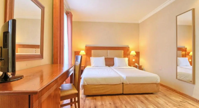 Двухместный номер Standard 121 Paris Hotel