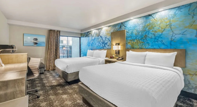 Suite (Upgrade) Clarion Inn Murfreesboro Old Fort Pkwy