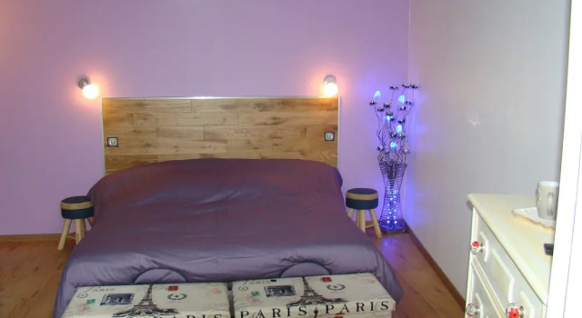 Двухместный номер Comfort с балконом Hôtel Annexe le Champenois