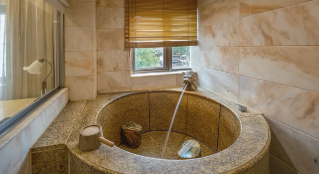 Двухместный номер Deluxe Grand Pleasure Spring Hotel