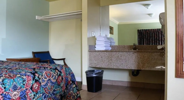 Двухместный номер Economy Four Corners motel