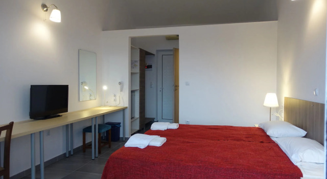 Rene Hotel