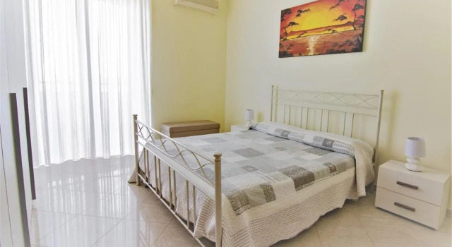 Cielo Stellato Apartments, Забронировать Апартаменты/квартира Отели Полиньяно-а-Маре с завтраком, рядом с Пещера монахинь, Завтраки