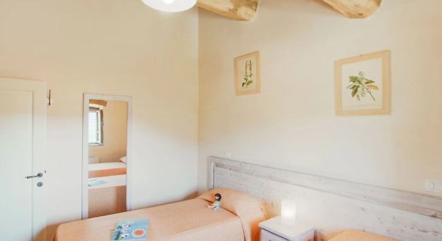 Beautiful accommodation in elegant farmhouse with pool and breathtaking views, Забронировать Отель Отели Ангьяри 3 звезды, 3*