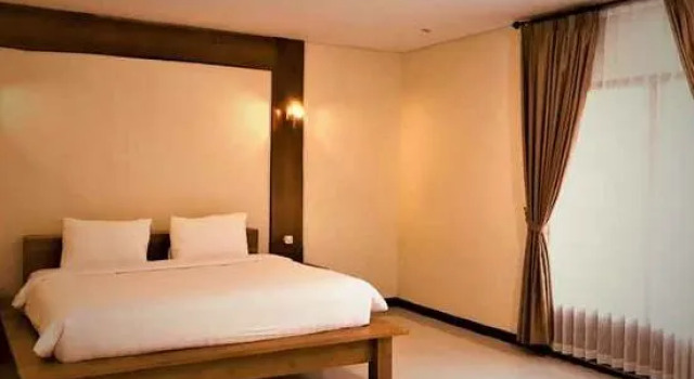 Royal dublu suite cu vedere la piscină Ono Joglo Resort And Convention Jepara