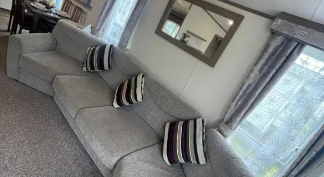 Luxury Static Home 2 Bed Sleeps 6