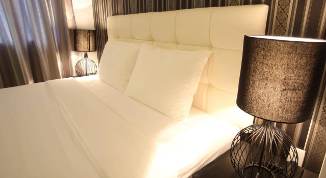 Friday Hotel, Забронировать Отель Отели Района 10 с парковкой, Парковка