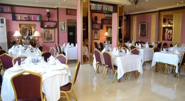 Einzel Suite Hotel Les Ambassadeurs
