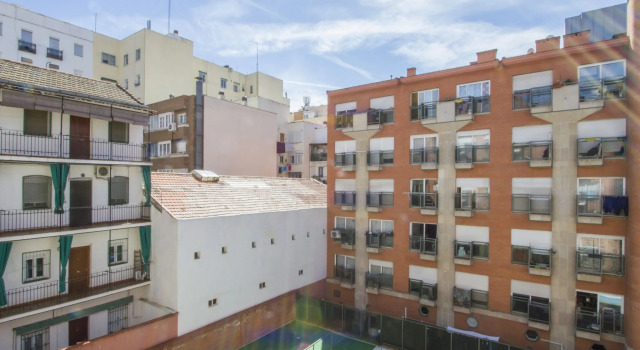UD Apartments - Atocha Stylish with Pool, Забронировать Апартаменты/квартира Отели Мадрида с бассейном, рядом с Cuarta Pared Theatre, Бассейн