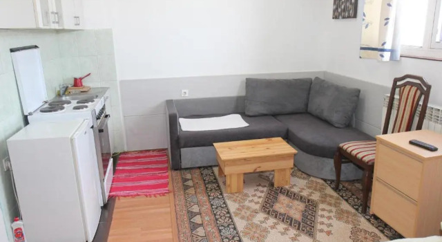 Студия SOBE I APARTMANI HADZICI RENT rooms apartments